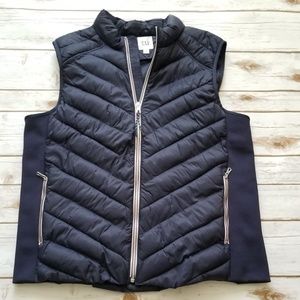 Gap Women's Coldcontrol Lite Puffer Vest